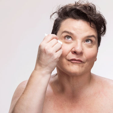 Menopausal Skincare Solution – Be Dazzling Lifting Eye Cream